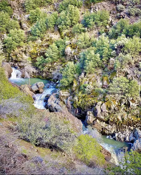 View/Area - 17038 Centrum Ln, Round Mountain, CA 96084 photo 8 of 9