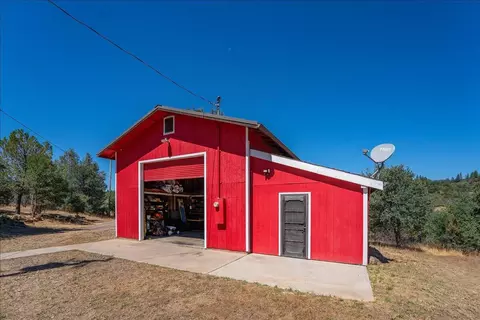 Other - 17038 Centrum Ln, Round Mountain, CA 96084 photo 12 of 29