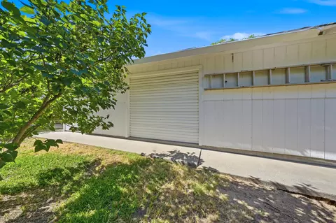 Exterior - 265 Kaer Ave, Red Bluff, CA 96080 photo 7 of 8