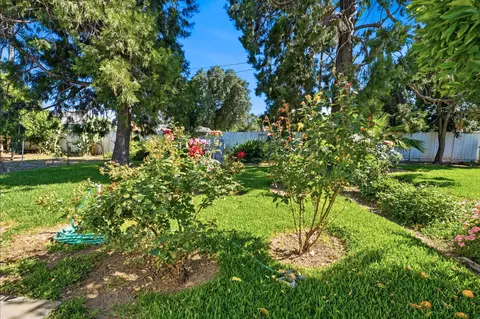 Exterior - 265 Kaer Ave, Red Bluff, CA 96080 photo 6 of 8
