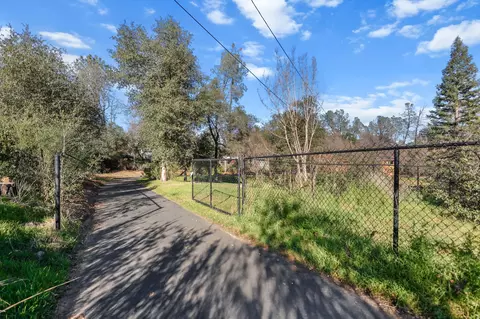 12785 Williamson Rd, Redding, CA 96003 photo 42