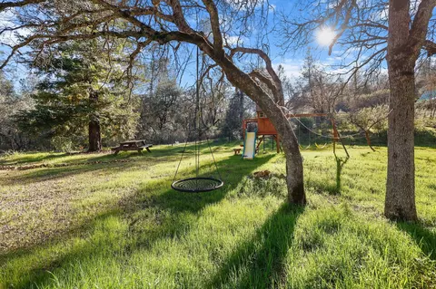 12785 Williamson Rd, Redding, CA 96003 photo 30