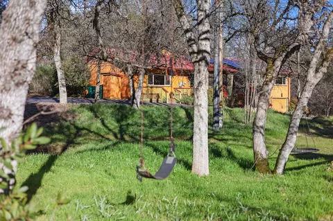 12785 Williamson Rd, Redding, CA 96003 photo 33