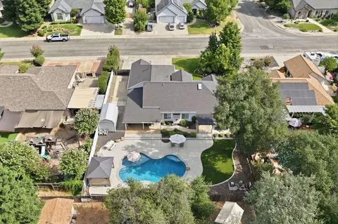View/Area - 2983 Montana Sky Dr, Redding, CA 96002 photo 1 of 8