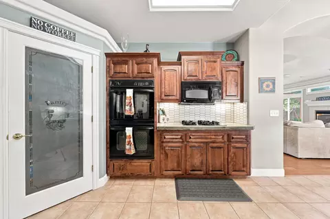 Entry Way - 2983 Montana Sky Dr, Redding, CA 96002 photo 1 of 1