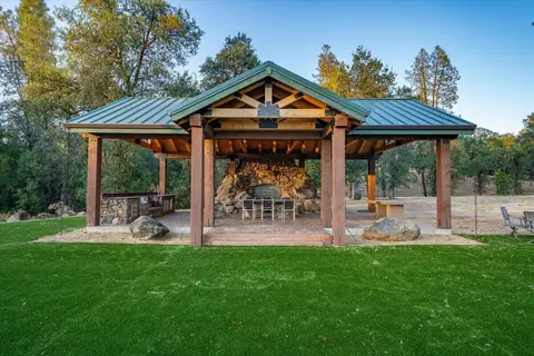 Other - 8499 Simmons Rd, Redding, CA 96001 photo 4 of 14