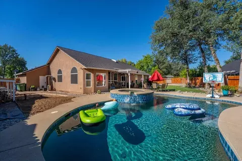 5854 Beaumont Dr, Redding, CA 96003 photo 57