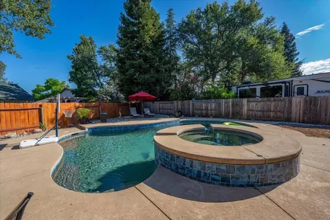 5854 Beaumont Dr, Redding, CA 96003 photo 55
