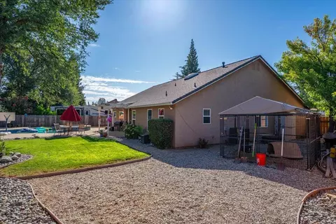 5854 Beaumont Dr, Redding, CA 96003 photo 70