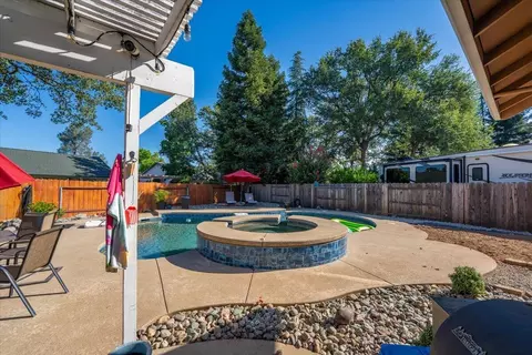 5854 Beaumont Dr, Redding, CA 96003 photo 51