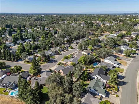 5854 Beaumont Dr, Redding, CA 96003 photo 44