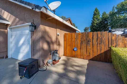 5854 Beaumont Dr, Redding, CA 96003 photo 76