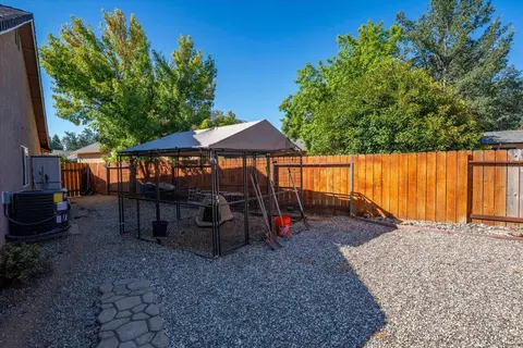 5854 Beaumont Dr, Redding, CA 96003 photo 72