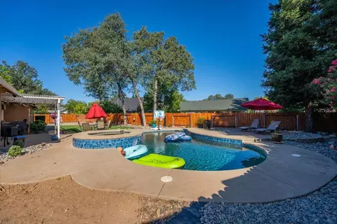 5854 Beaumont Dr, Redding, CA 96003 photo 66