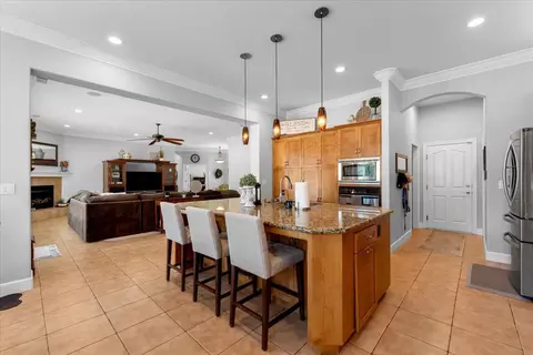 Kitchen - 20700 Bernard Way, Redding, CA 96003 photo 2 of 5