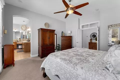 Bedroom - 20700 Bernard Way, Redding, CA 96003 photo 4 of 6