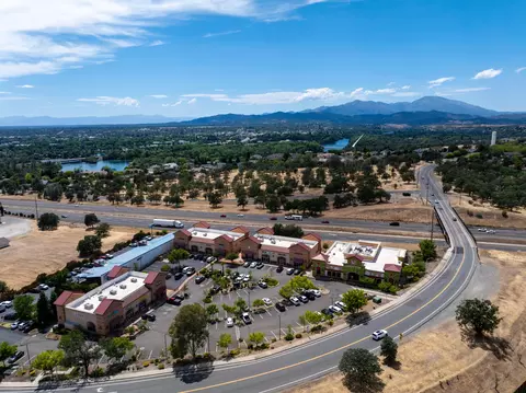 View/Area - 466 Ridgecrest Trl #135, Redding, CA 96003 photo 4 of 5
