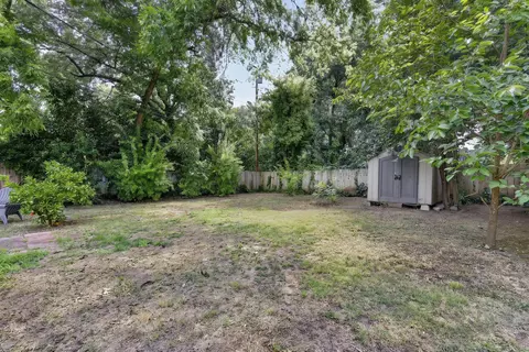 679 Coronado St, Redding, CA 96003 photo 17
