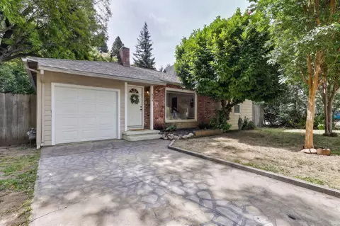 679 Coronado St, Redding, CA 96003 photo 52