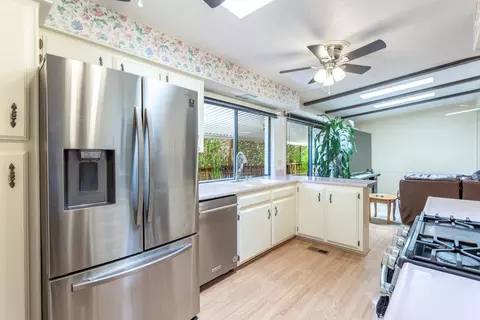 4925 Hardwood Blvd, Redding, CA 96003 photo 5