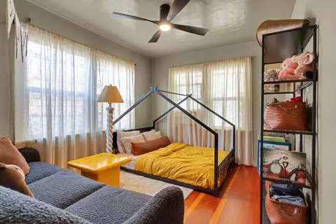 Bedroom - 1569 Walnut Ave, Redding, CA 96001 photo 1 of 3