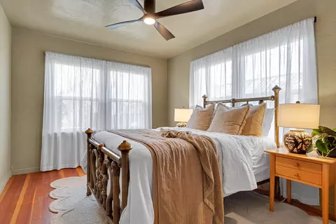 Bedroom - 1569 Walnut Ave, Redding, CA 96001 photo 2 of 3