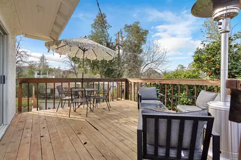 Exterior - 1569 Walnut Ave, Redding, CA 96001 photo 10 of 13