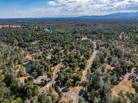 View/Area - 13320 Fernie Way, Redding, CA 96003 photo 11 of 11
