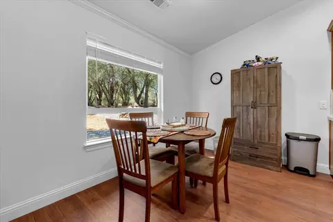 Dining - 13320 Fernie Way, Redding, CA 96003 photo 3 of 3