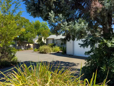 134 Walton Ave, Red Bluff, CA 96080 photo 59