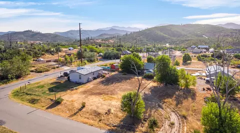 11543 Center St, Redding, CA 96001 photo 4