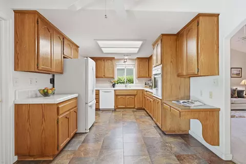 Kitchen - 1777 Capistrano Walk, Redding, CA 96003 photo 1 of 5