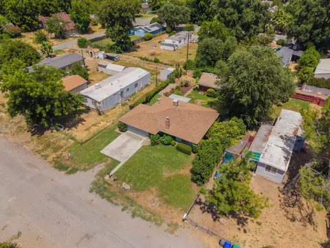 View/Area - 218 San Mateo Ave, Gerber, CA 96035 photo 3 of 5