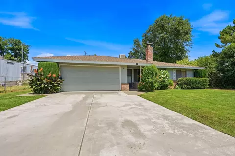 Exterior - 218 San Mateo Ave, Gerber, CA 96035 photo 2 of 11