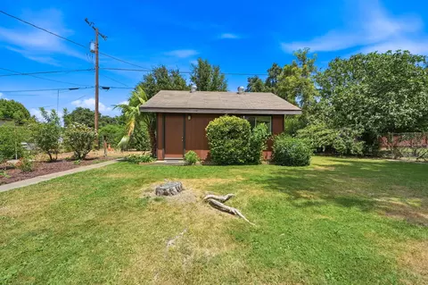 Exterior - 218 San Mateo Ave, Gerber, CA 96035 photo 6 of 11