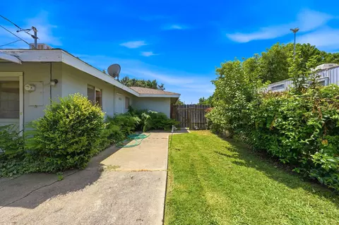 Exterior - 218 San Mateo Ave, Gerber, CA 96035 photo 11 of 11