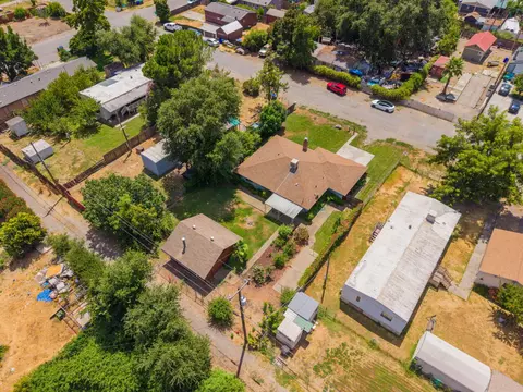View/Area - 218 San Mateo Ave, Gerber, CA 96035 photo 5 of 5