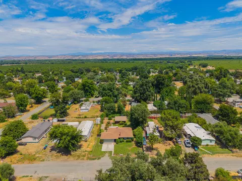 View/Area - 218 San Mateo Ave, Gerber, CA 96035 photo 4 of 5