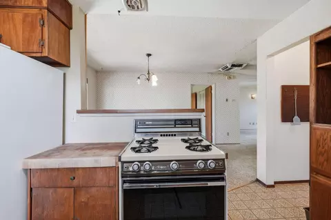 Kitchen - 218 San Mateo Ave, Gerber, CA 96035 photo 5 of 5