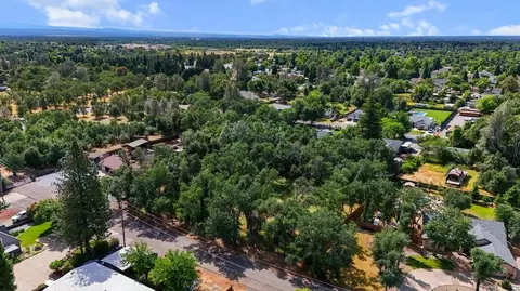 2375 Marilyn Ave, Redding, CA 96002 photo 4