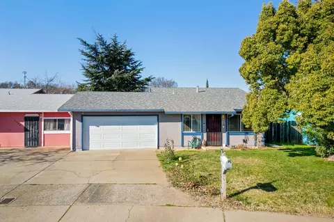 1971 Spruce Cir, Anderson, CA 96007