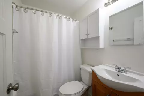 Bath - 248 2nd Ave, Lewiston, CA 96052 photo 1 of 1
