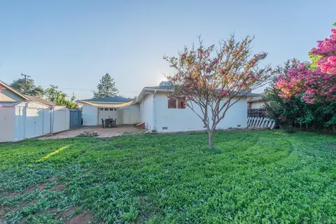 Exterior - 2845 Regal Ave, Redding, CA 96002 photo 11 of 15