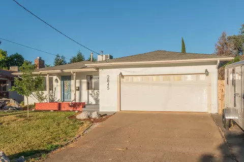 Exterior - 2845 Regal Ave, Redding, CA 96002 photo 5 of 15