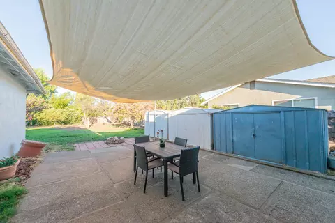 Exterior - 2845 Regal Ave, Redding, CA 96002 photo 7 of 15