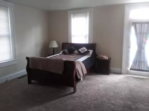 Bedroom - 303 Pine St, Yreka, CA 96097 photo 1 of 1