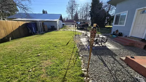 Exterior - 303 Pine St, Yreka, CA 96097 photo 7 of 7