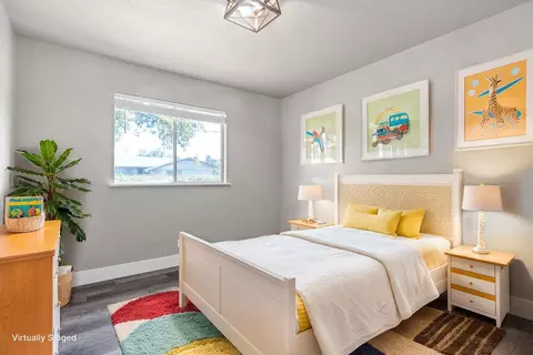 Bedroom - 952 Camino Ct, Redding, CA 96002 photo 1 of 8