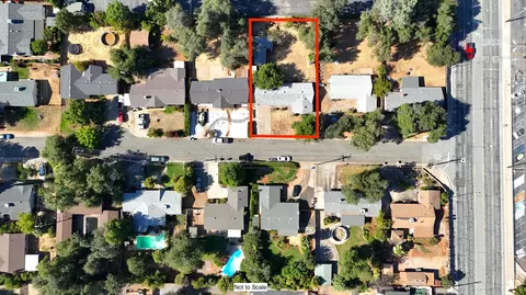 View/Area - 952 Camino Ct, Redding, CA 96002 photo 1 of 5