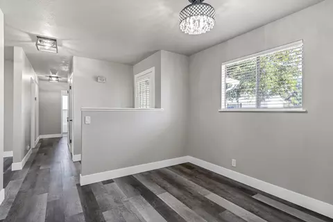 Entry Way - 952 Camino Ct, Redding, CA 96002 photo 1 of 1